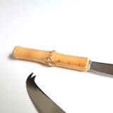 Set of 2 cheese knives bamboo handle, 60s