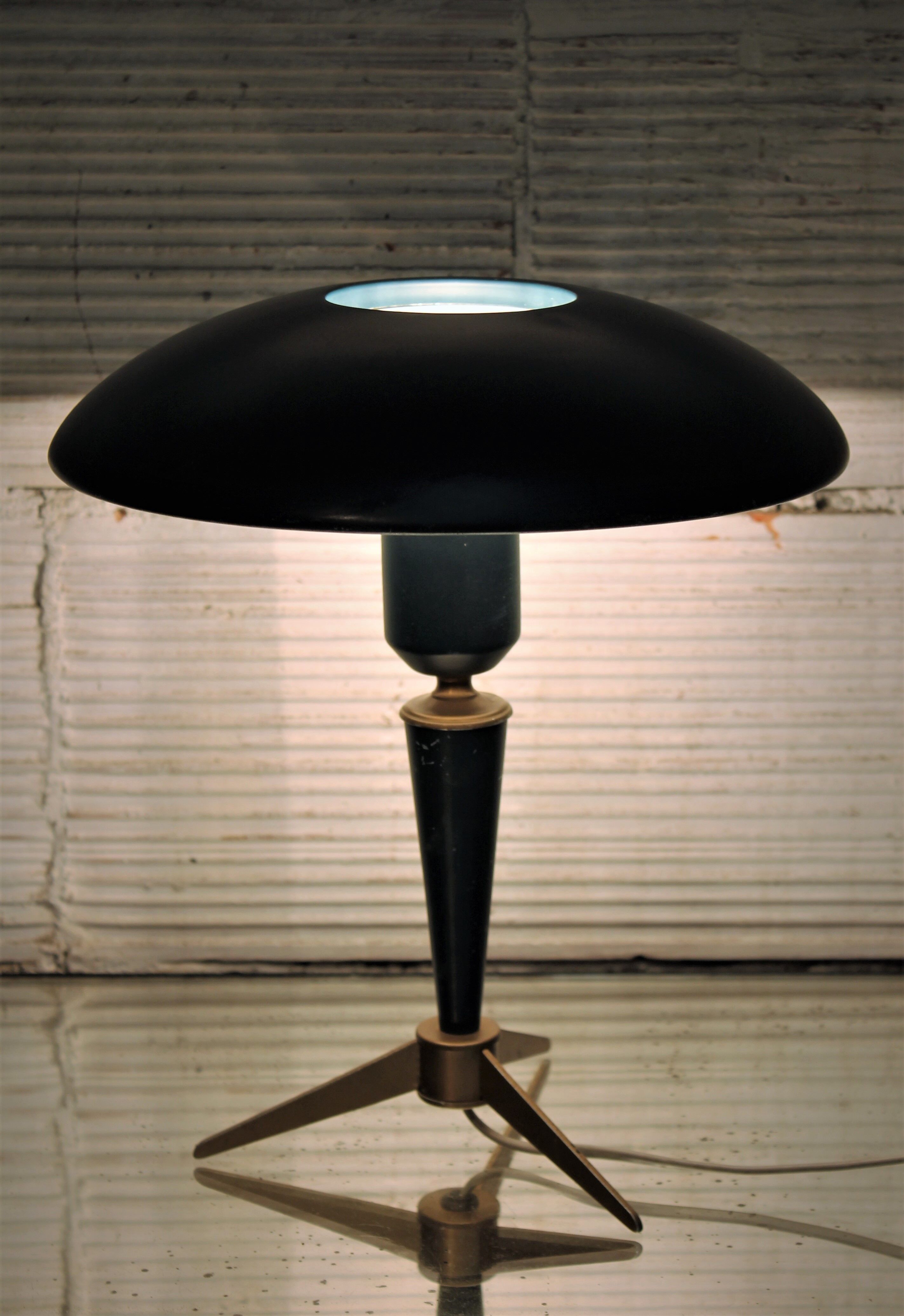 Tripod lamp Louis Kalff 50 years