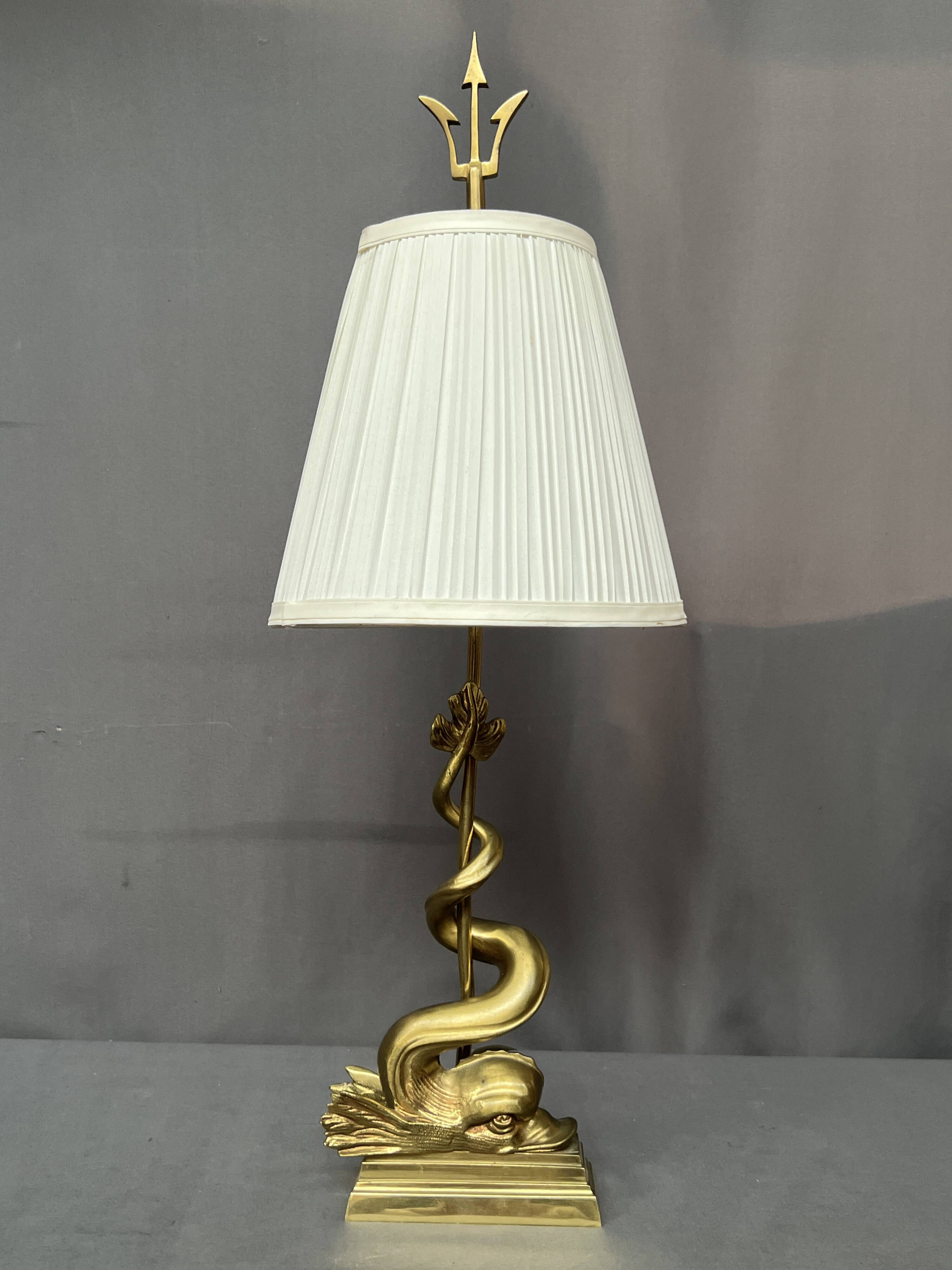 Table lamp. Solid bronze.