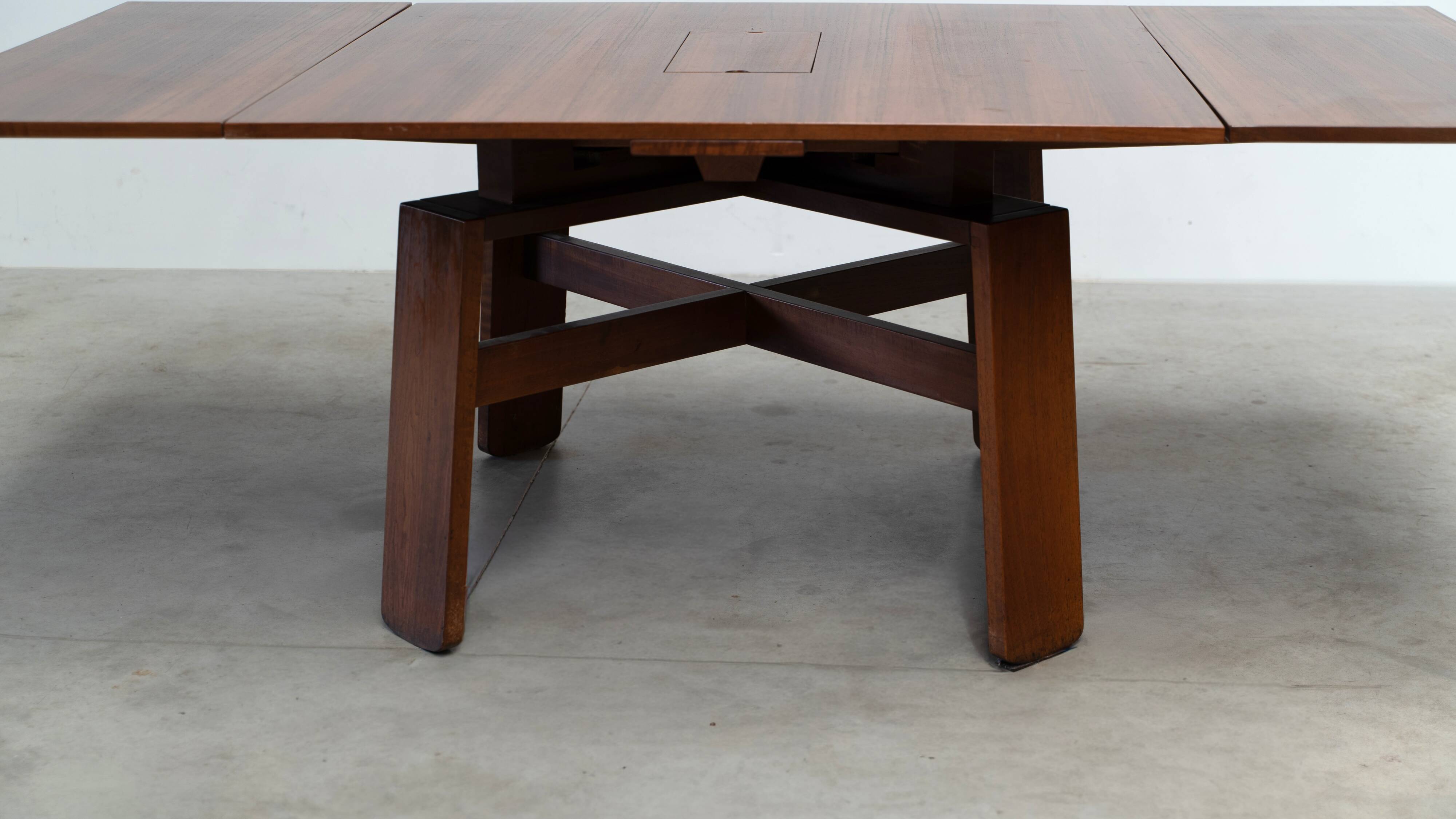 Square extendable dining table by Silvio Coppola for Bernini