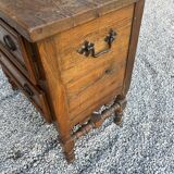 Commode ancienne en chêne massif