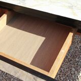 Table formica marble