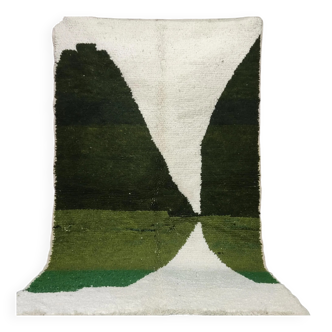 Handmade traditional carpet 250cm x 150cm Moroccan