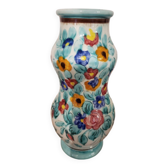 Earthenware vase