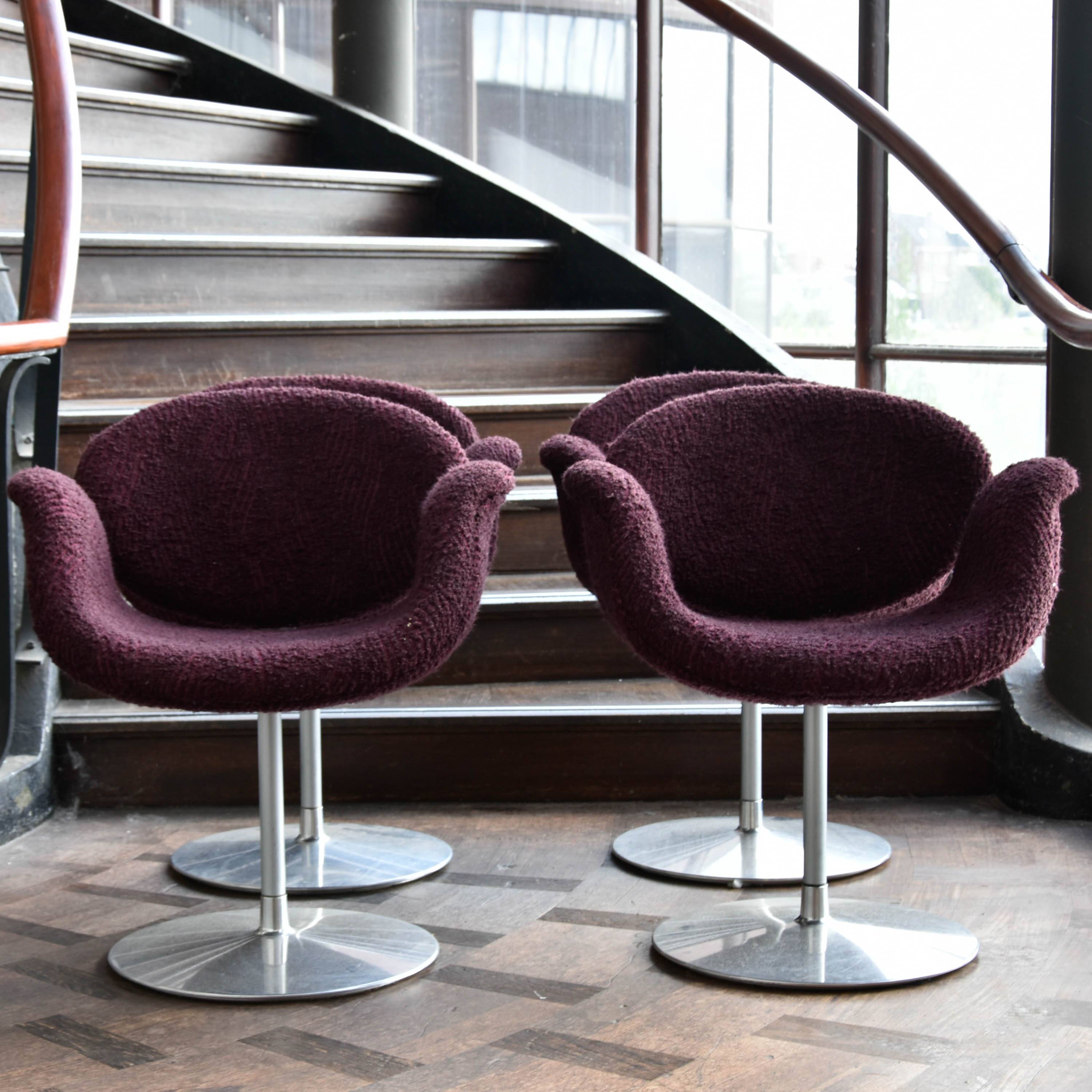 4x Artifort Petite Tulipe