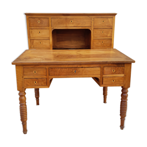 bureau de pente à gradins