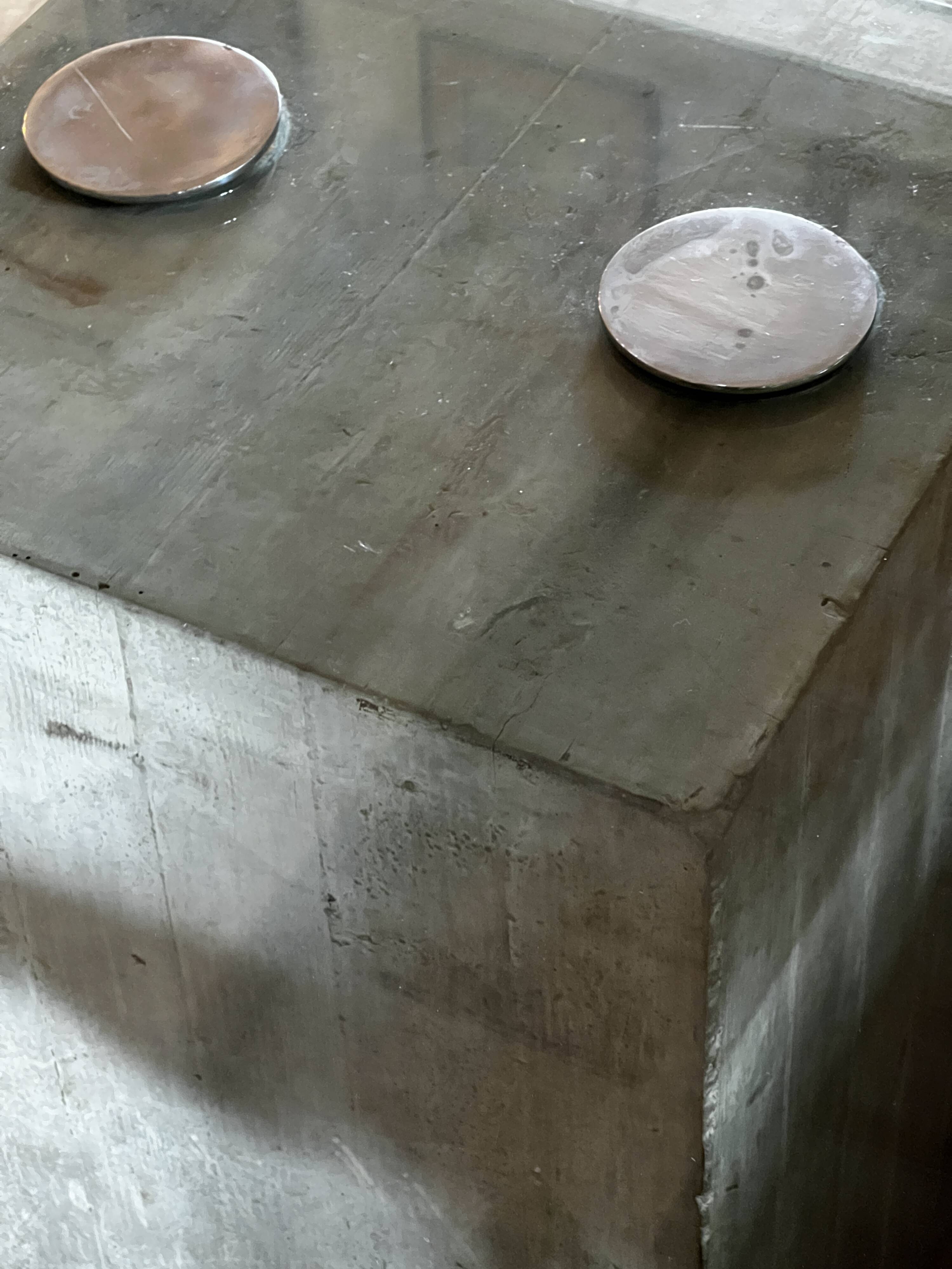 Round table by Sergio & Giorgio Saporiti