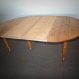 Ash round table