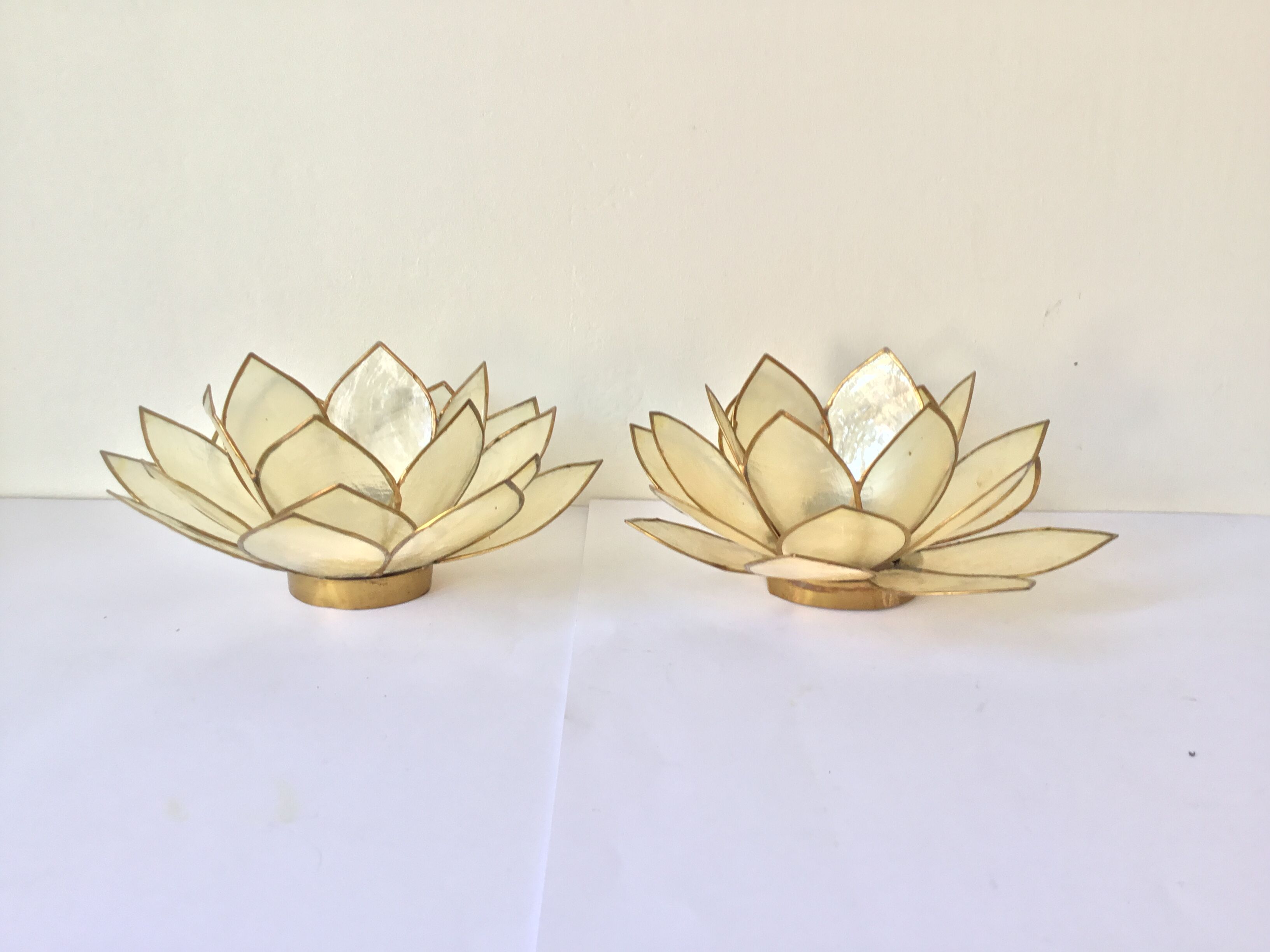 Candlestick flower in brass