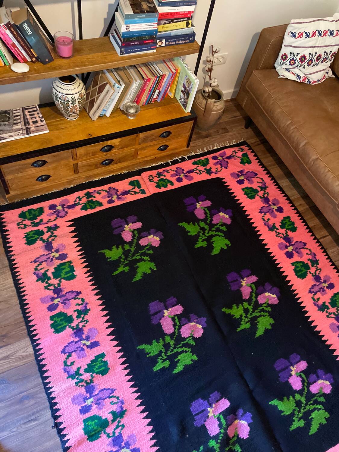 Oltenian floral rug handwoven in wool, purple flowers on black and pink background