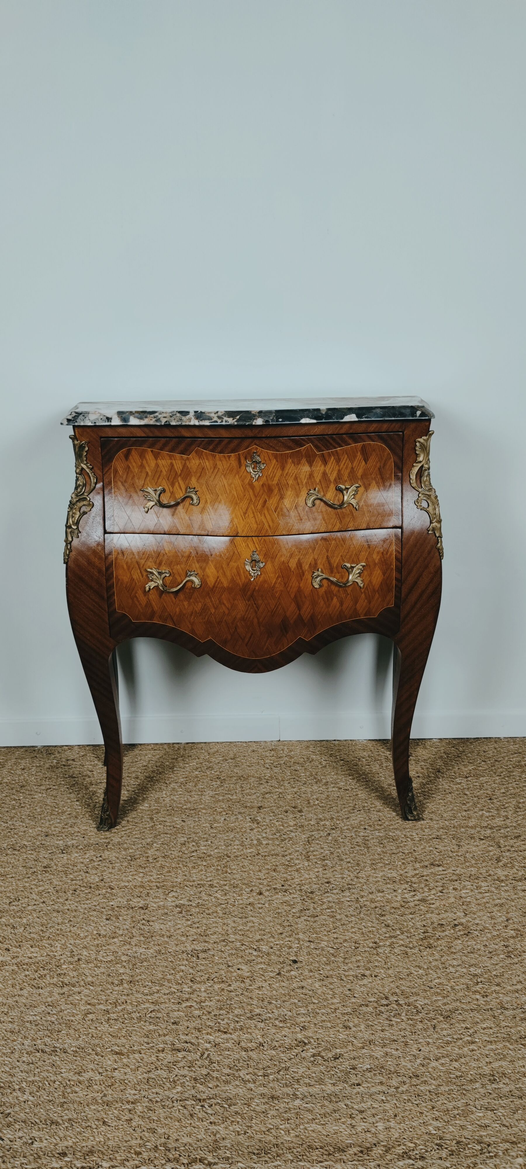 Dresser Louis XV