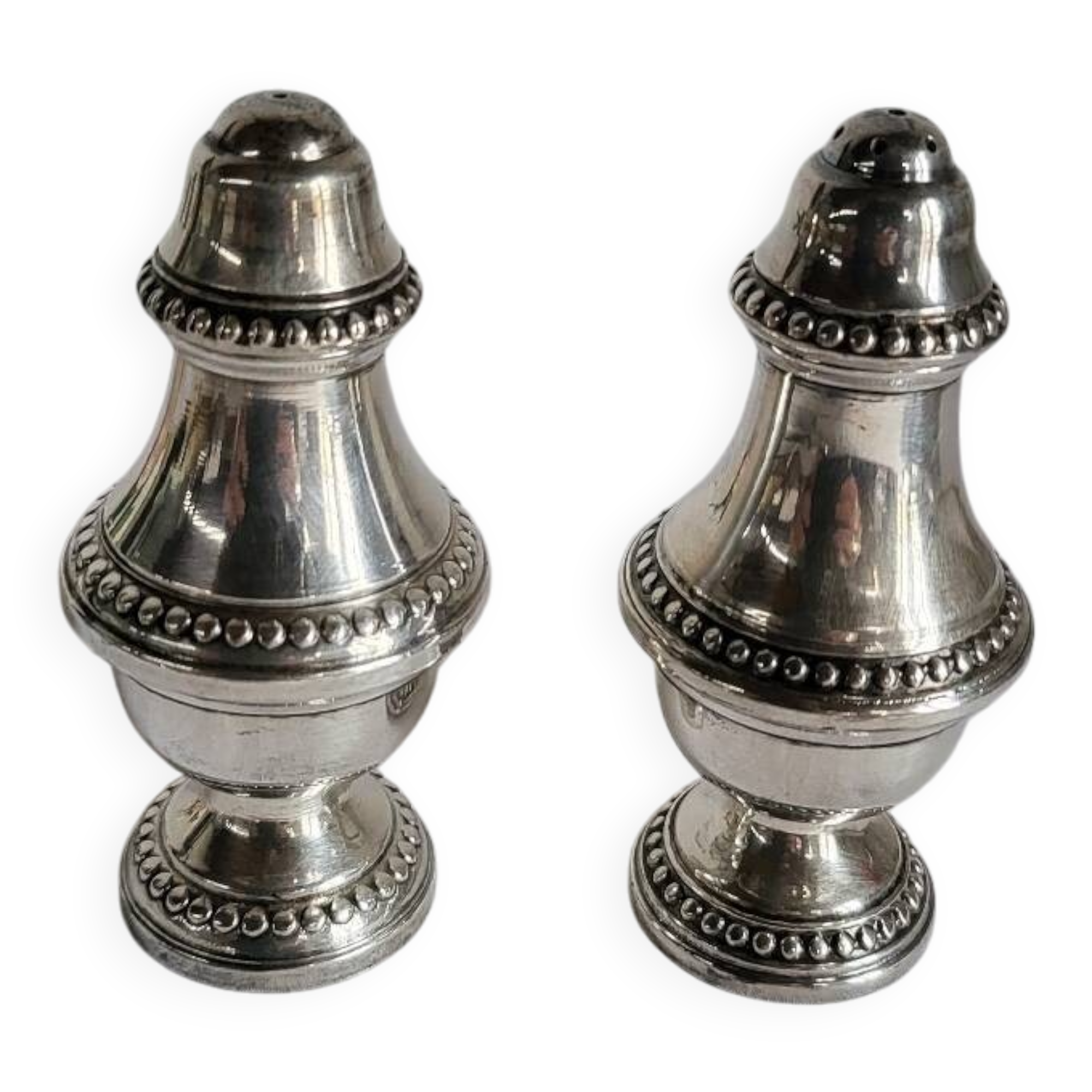 Salt and Pepper Shaker Set in Silver-Plated Metal