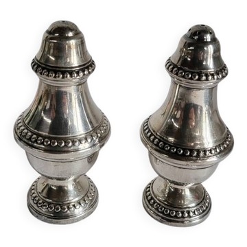 Salt and Pepper Shaker Set in Silver-Plated Metal