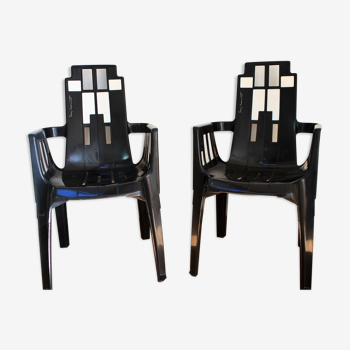 Paire de chaises noir et blanc design P.Paulin pour Stamp ligne Henry Massonet