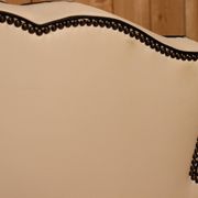 Fauteuil club en cuir blanc