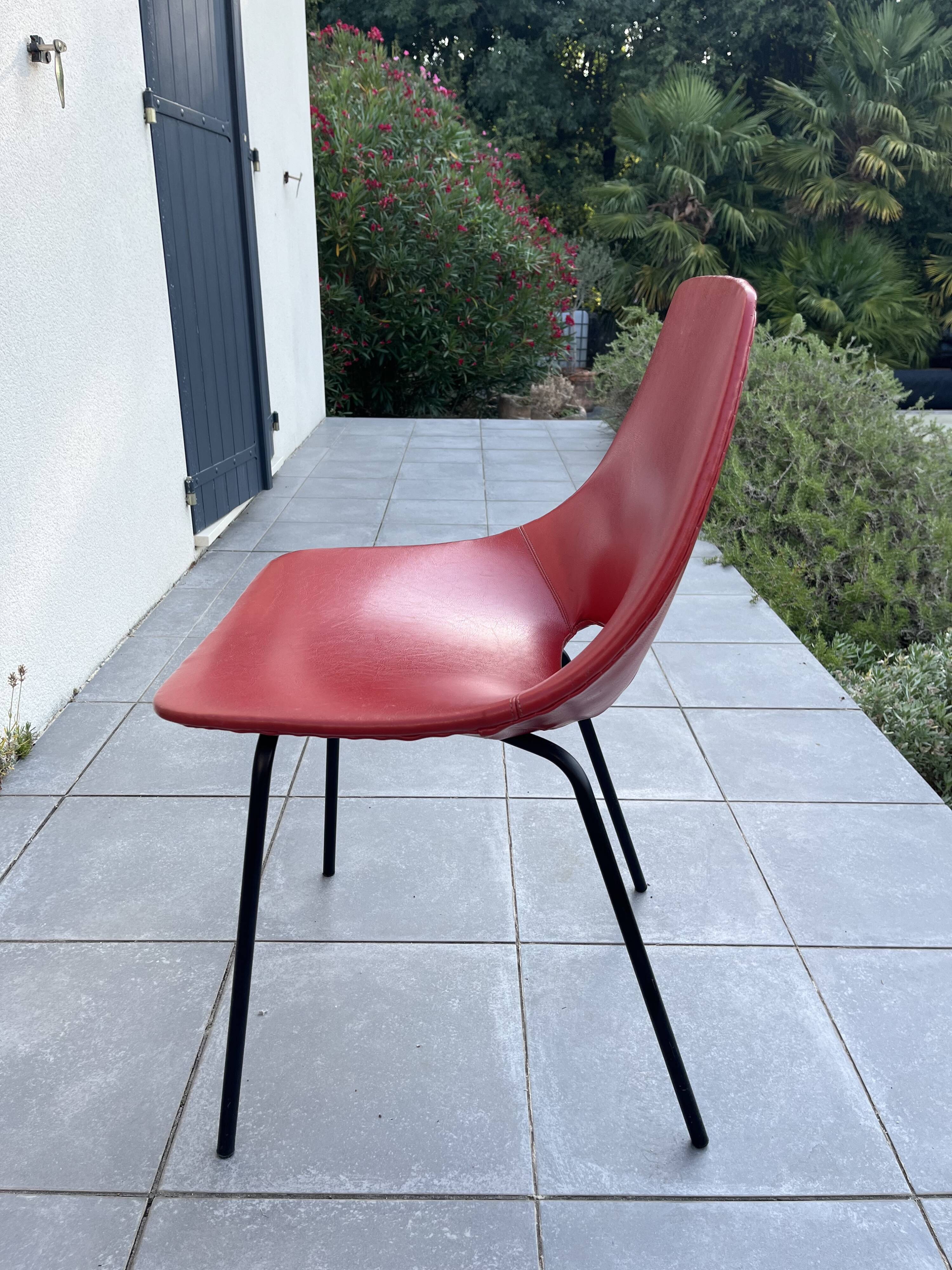 Tonneau chair by Pierre Guariche for Steiner 1960