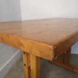 Table Charlotte Perriand les Arcs