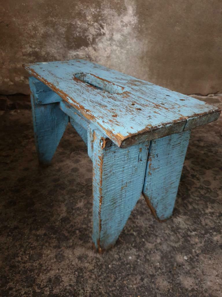 Brocante wooden bench stool etagere light blue