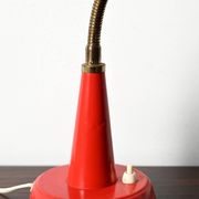 Lampe de table scandinave rouge Gemi, années 1960
