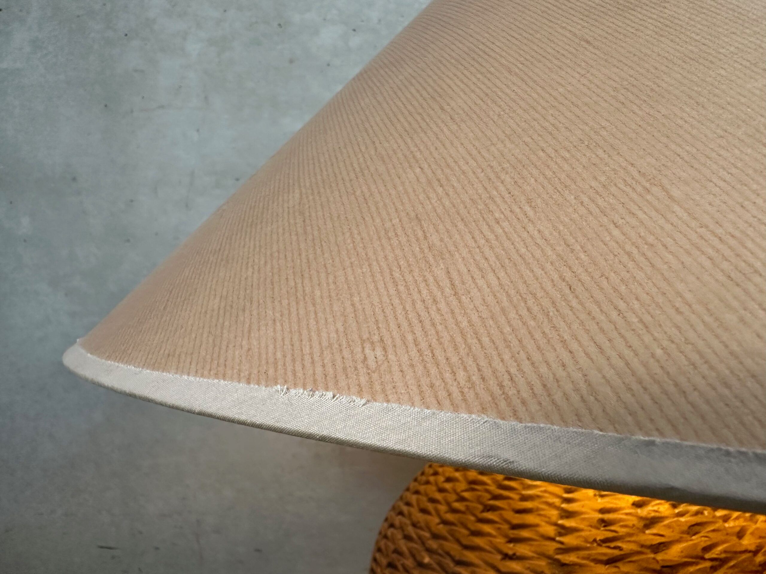 XL wabi sabi table lamp – Terracotta