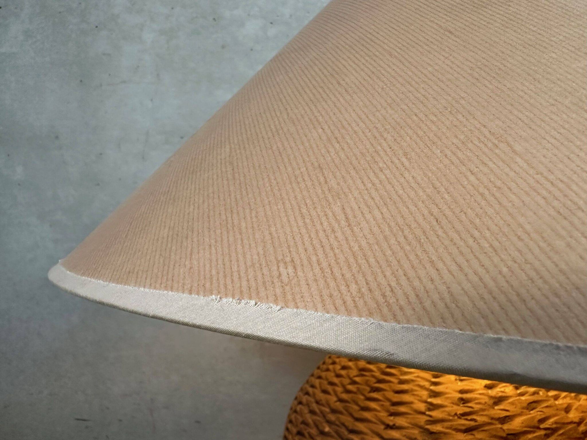 XL wabi sabi table lamp – Terracotta