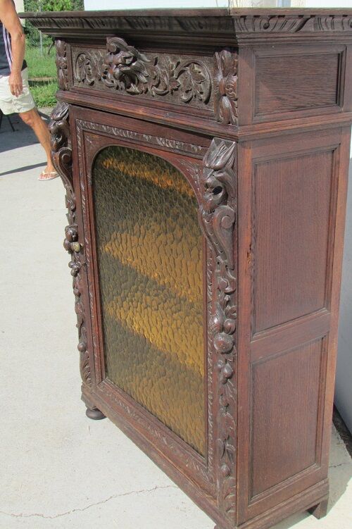 Gothic shelf showcase , solid oak