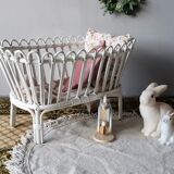 Cradle in white rattan