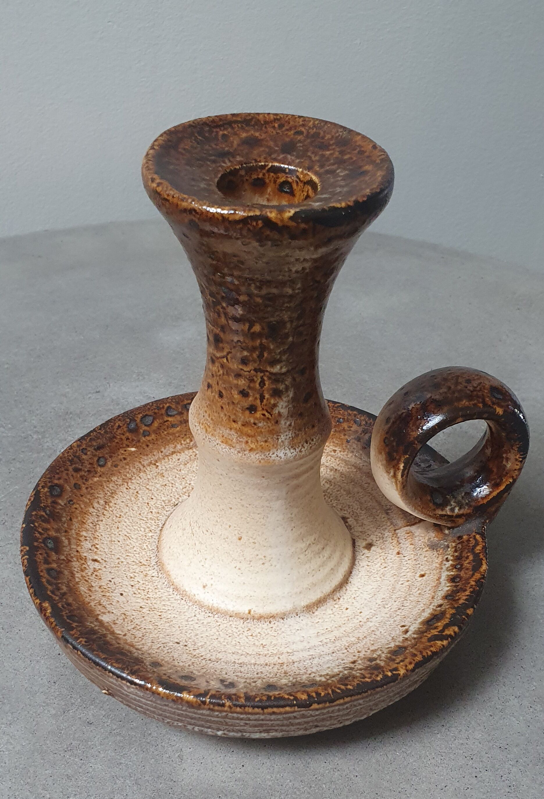 Bougeoirs en céramique