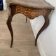 Table d'appoint vintage bois marqueté et laiton