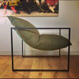 Armchair metal fabrics