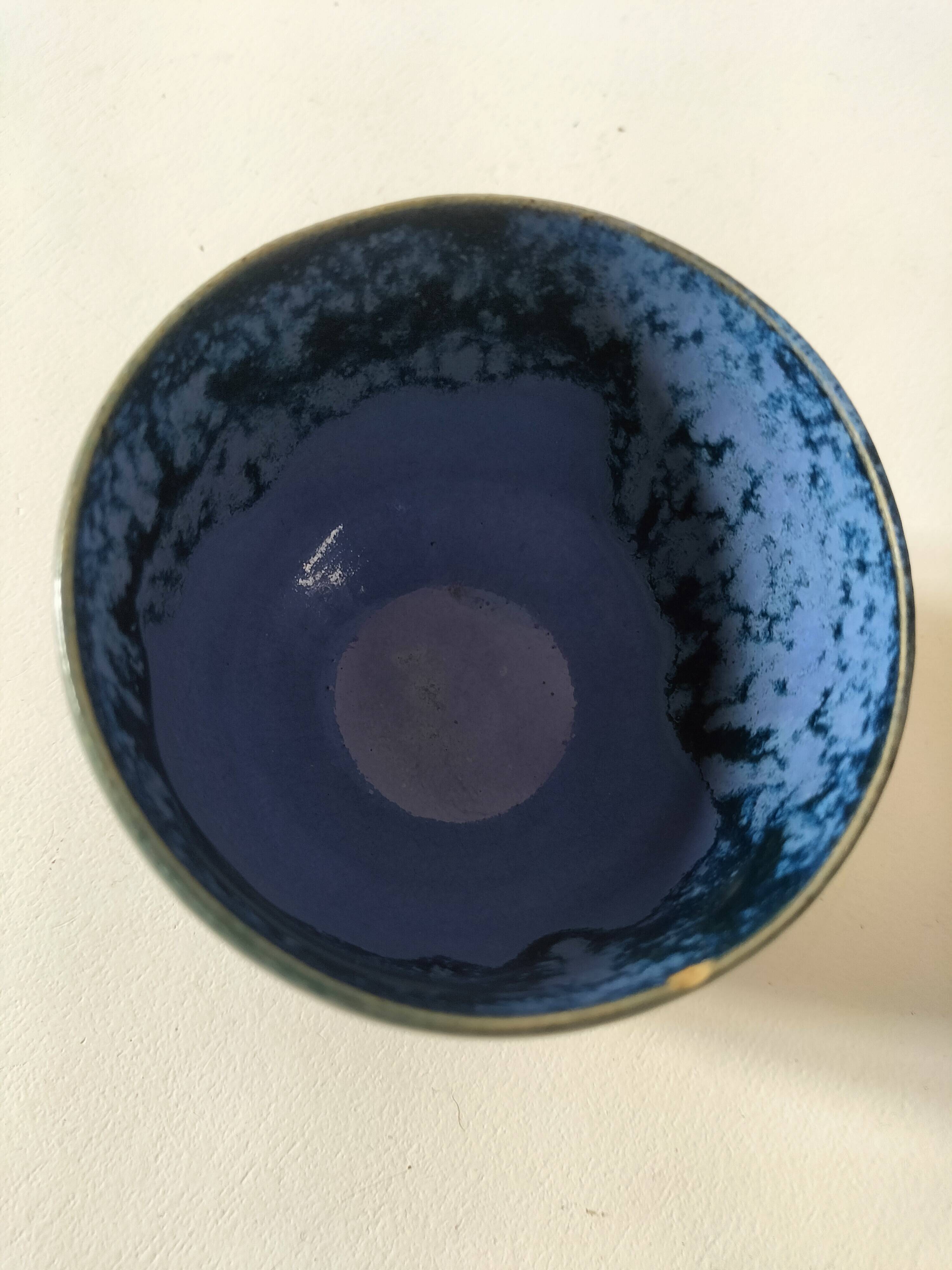 Duo de gobelets en grès émaillé bleu et vert