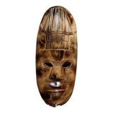 Masque mural en bois