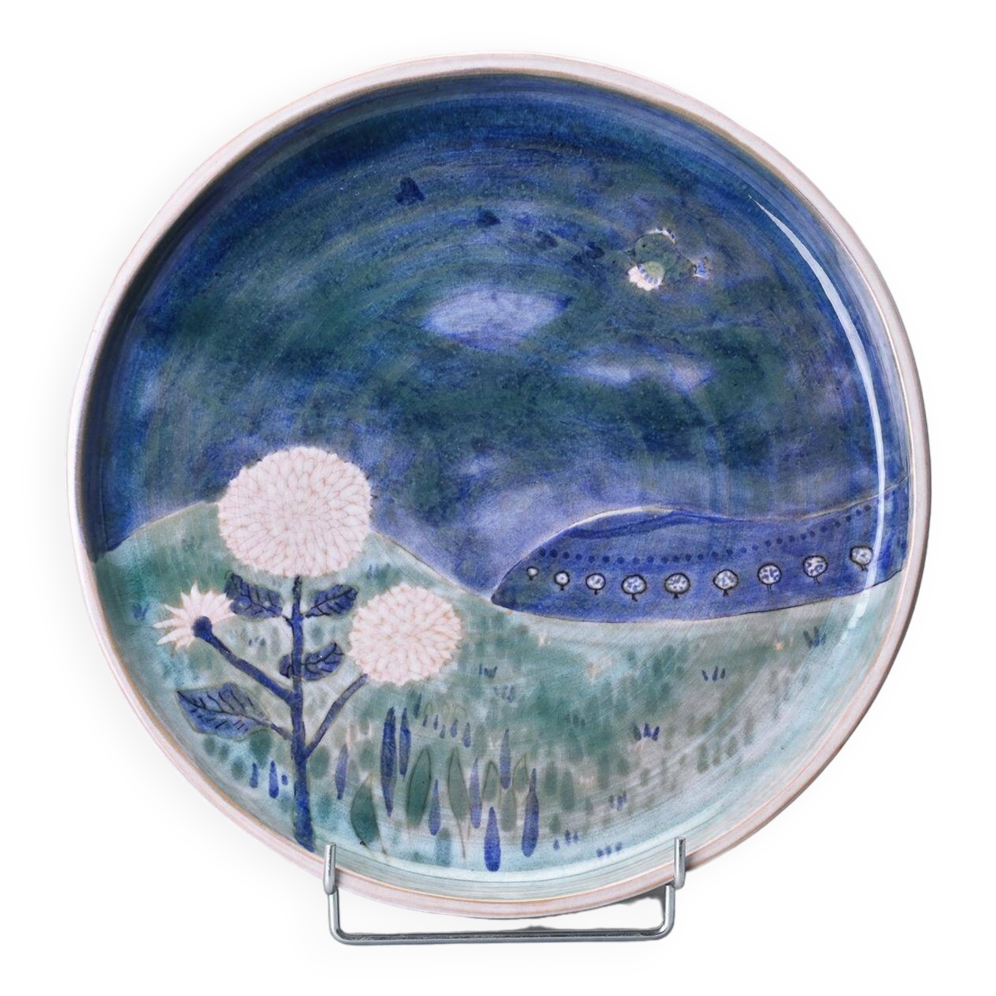 Round dish by Robert and Jean Cloutier, circa 1960