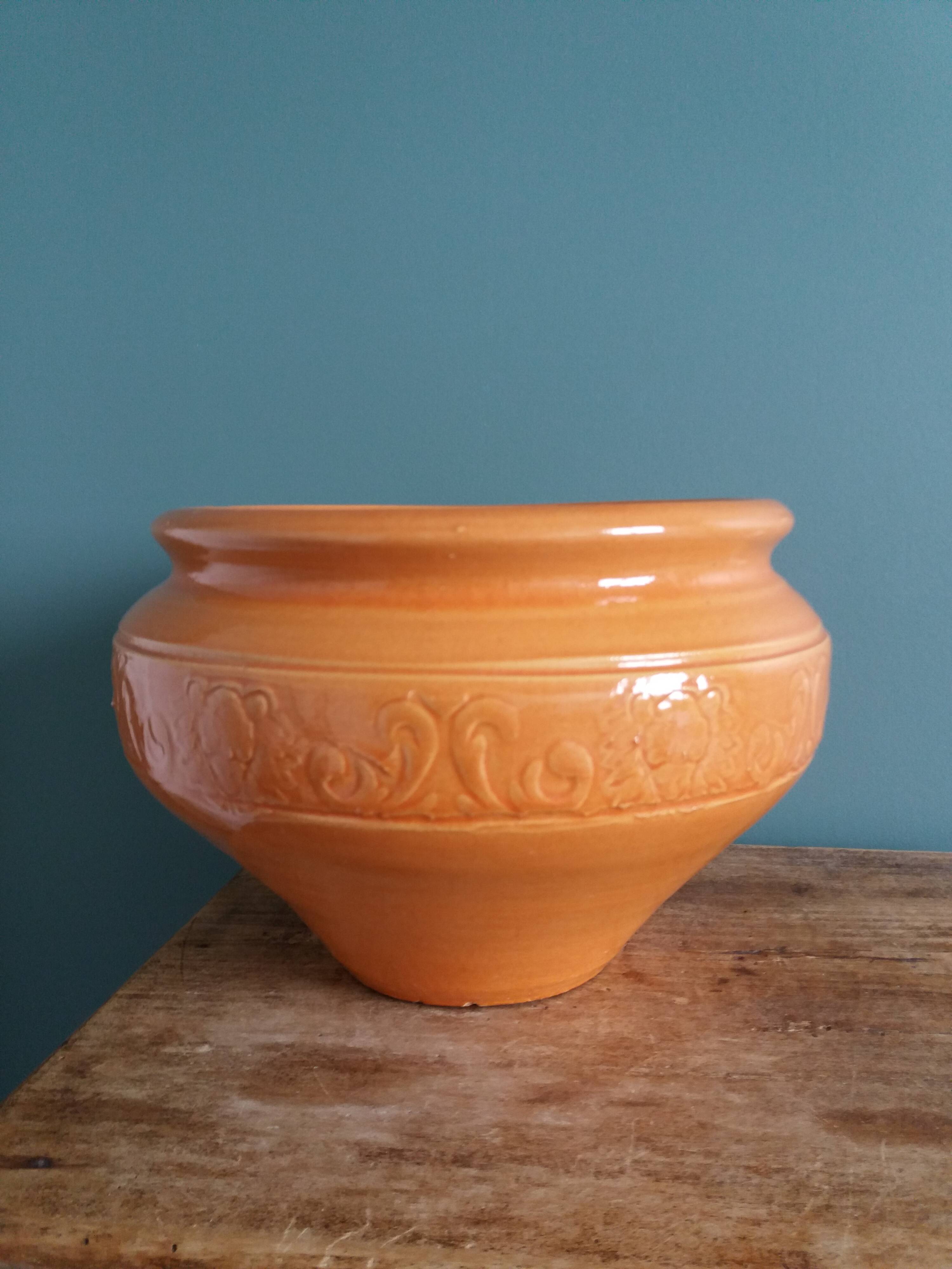 Cache pot, pot de fleurs, jardinière en terre cuite émaillée