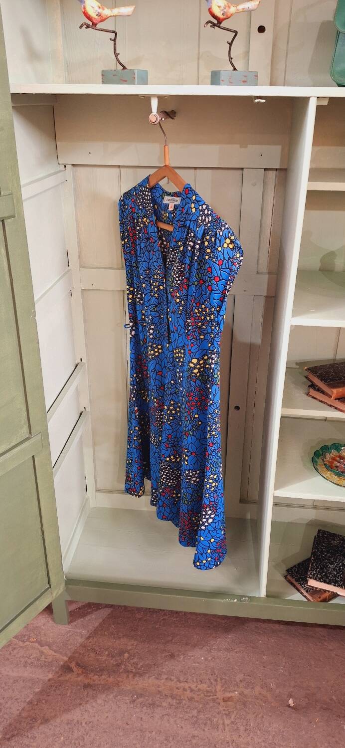 Armoire vintage