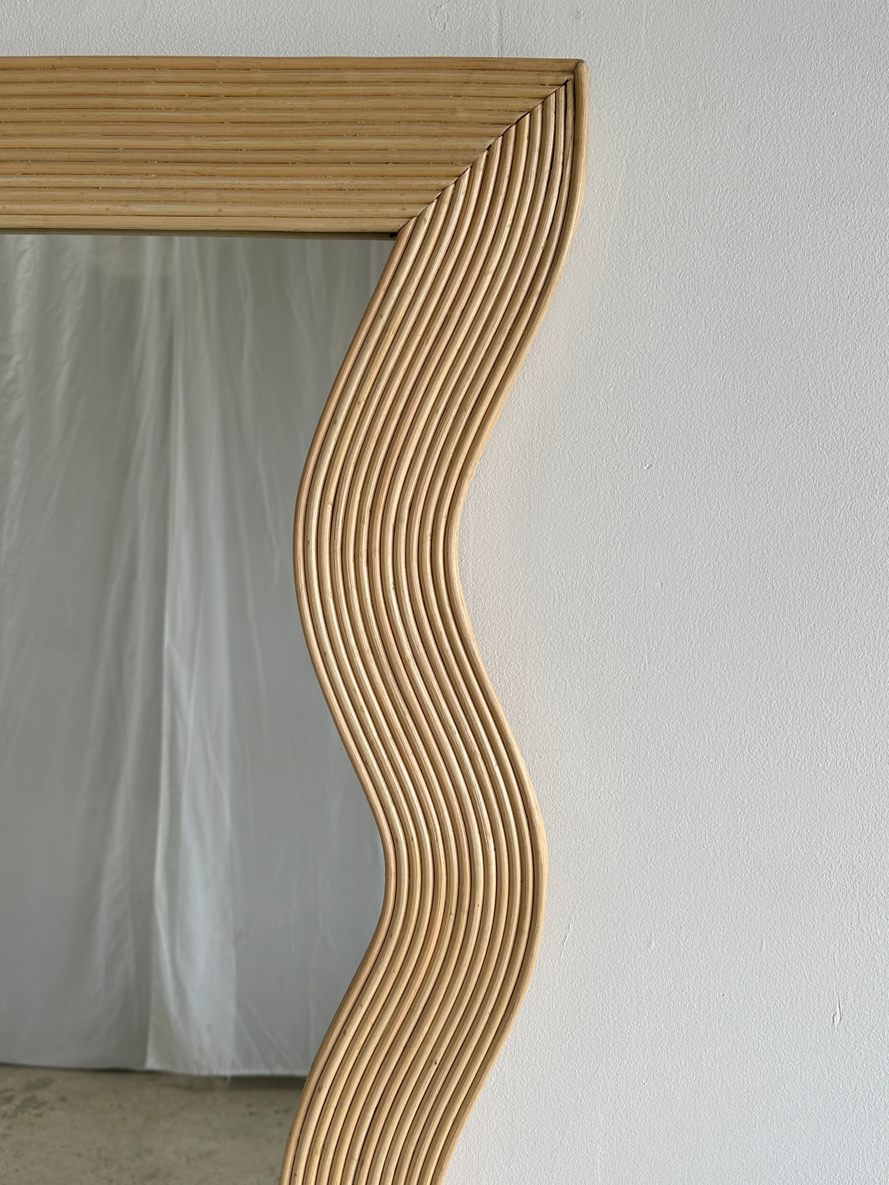 Zigzag rattan foot mirror H:182cm