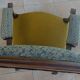 *Fauteuil voltaire  de style Louis Philippe en bois de qualité patiné par le temps - le dossier et l