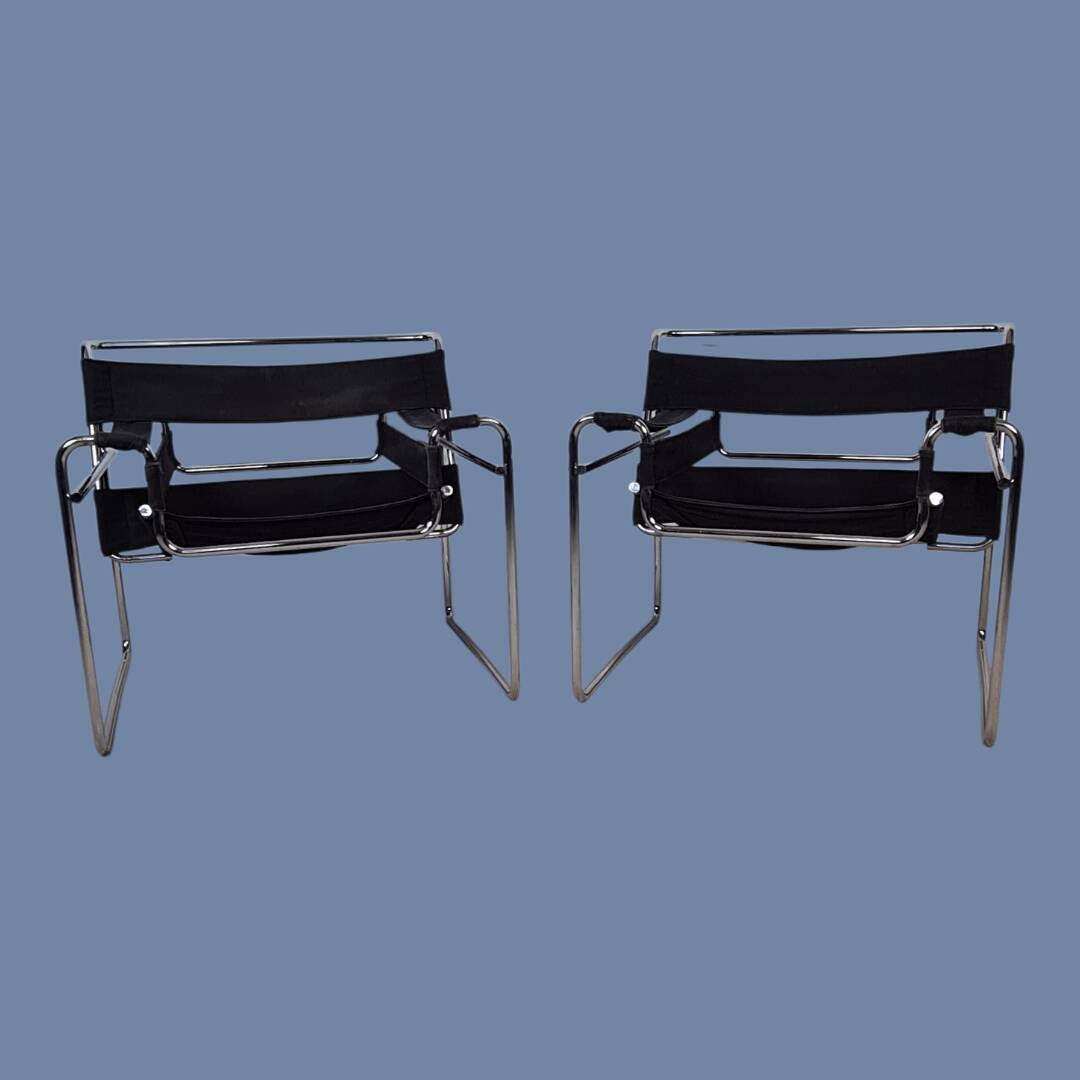 Pair of "Wassily" armchairs _ Vintage Edition