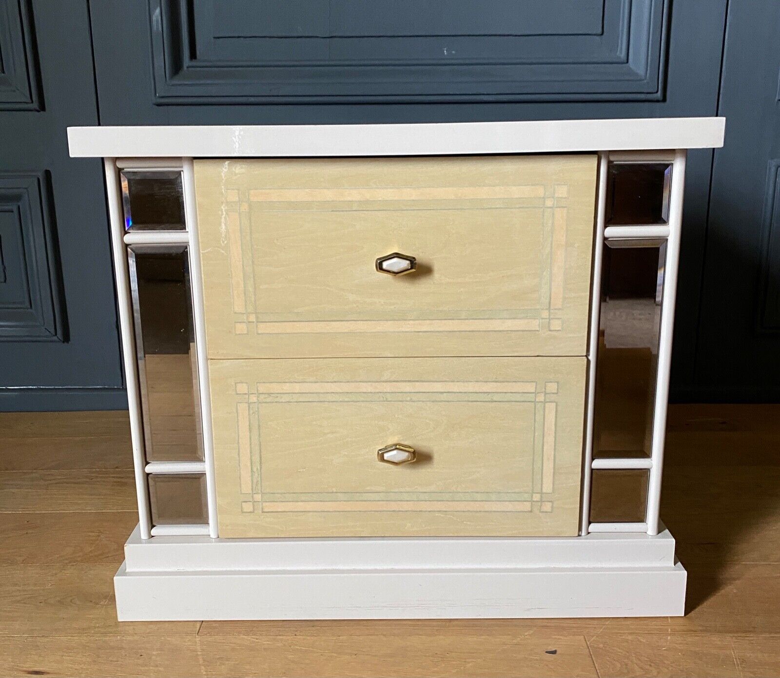 Lacquer bedside table 1980 with mirrors 2 drawers