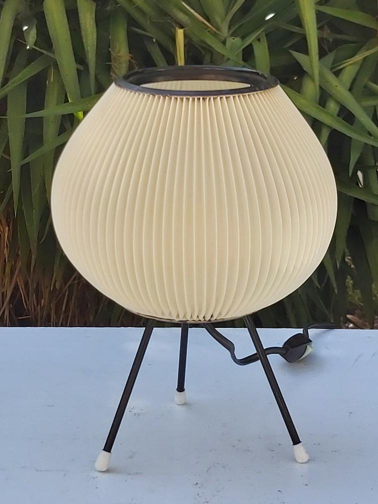 Rispal rodhoïd vintage lamp 50s