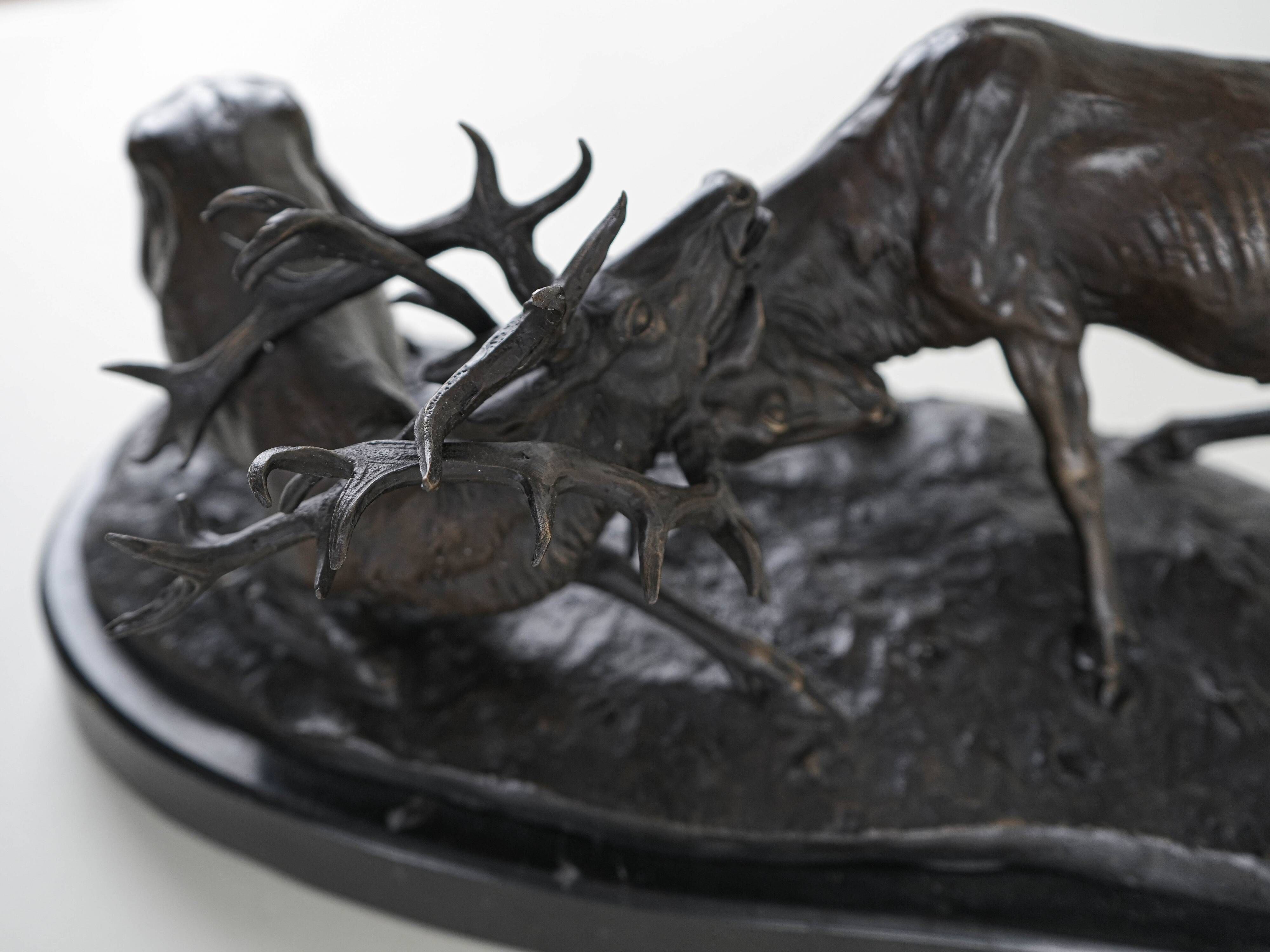 Fighting stags bronze sculpture by Pierre-Jules Mêne French animalier art