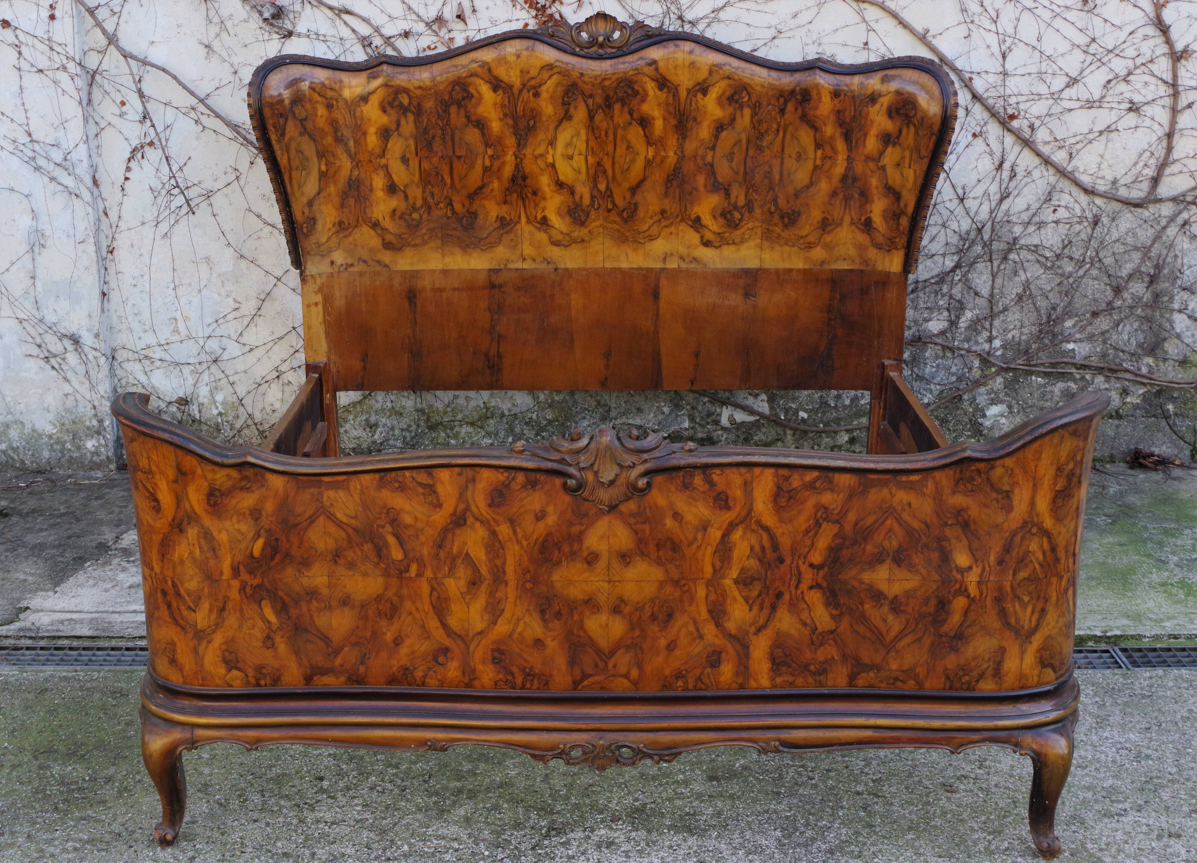 Rounded Walnut Burl Double Bed, 1950s