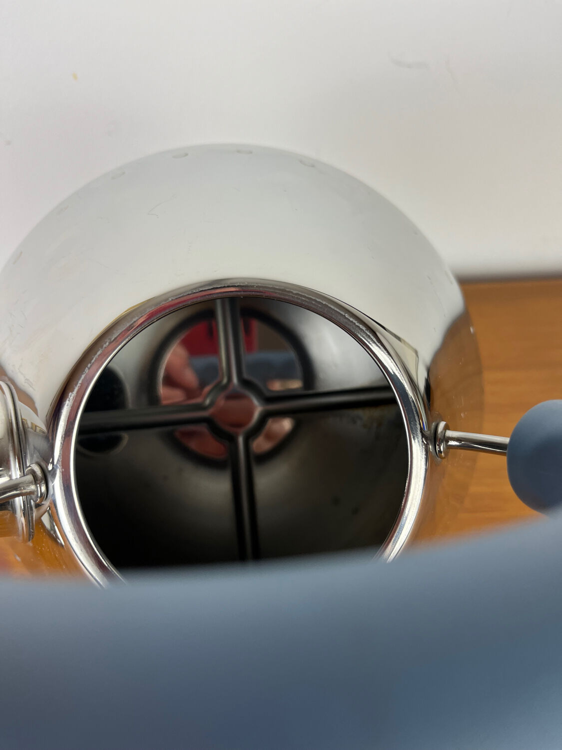 Alessi 9093 kettle by Michel Graves