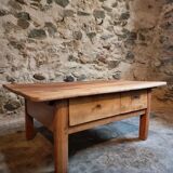 18th-century cherry wood coffee table with two drawers.