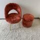 Chaise et pouf moumoute années 70