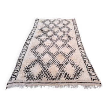 Moroccan Berber rug 295x175 cm Azilal, Atlas, tribal, clearance