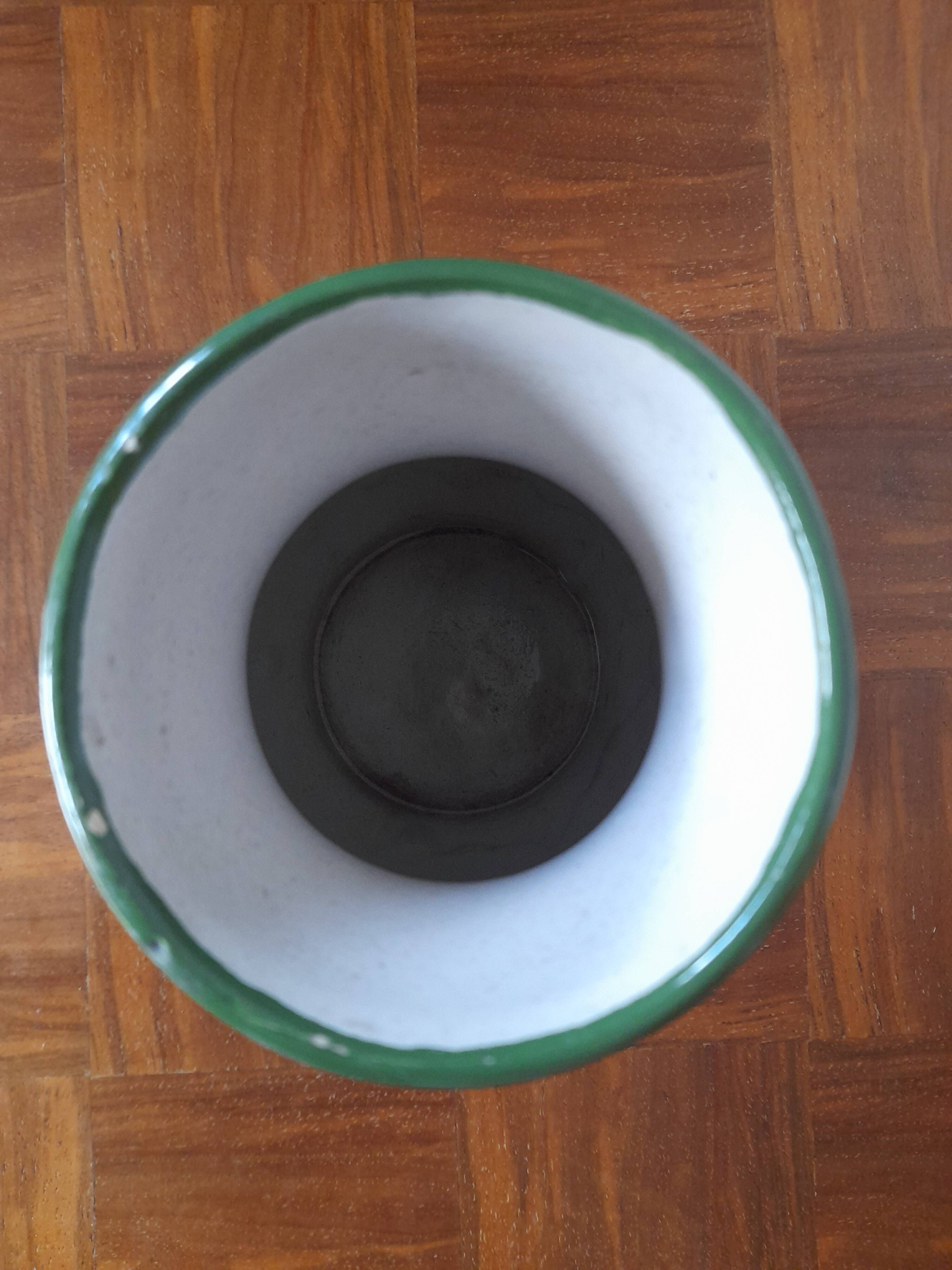 Vintage Poët Laval orange and green vase