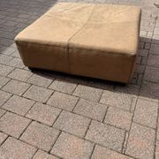 Large square pouffe in patinated nubuck leather – 100 × 100 cm