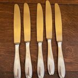 One-piece stainless knives