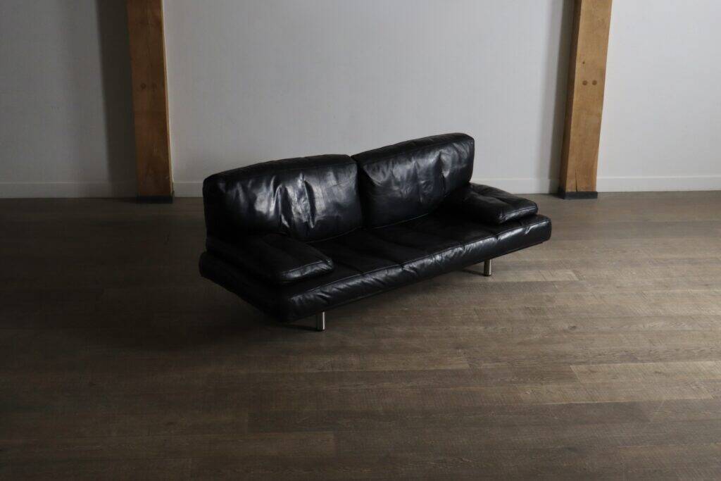 Milano 210 two seater sofa by De Pas, D’Urbino and Lomazzi for Zanotta, Italy 1980s